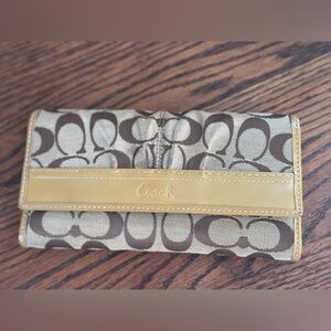 Coach wallet